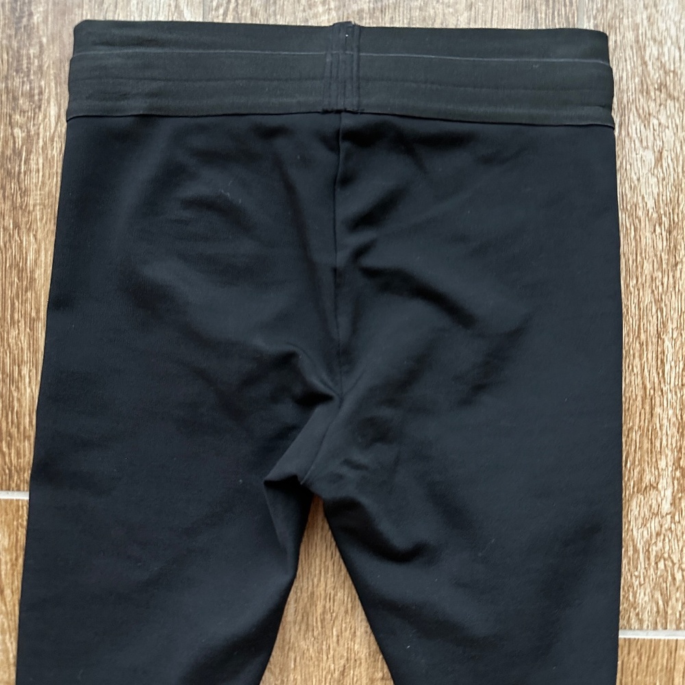 BCBGMAXAZRIA black leggings Size XS Inseam 27